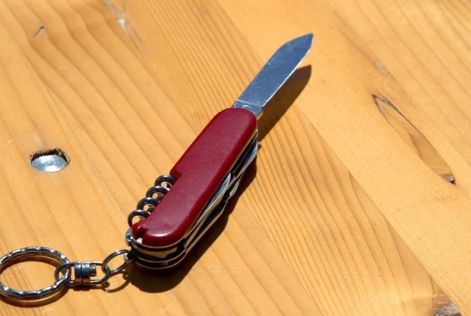 Тюменец ударил друга ножом на прогулке. Фото - pixabay.com.