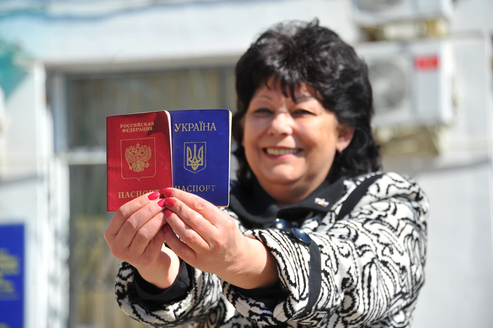 На 1 декабря 178609 человек в ДНР получили паспорта РФ