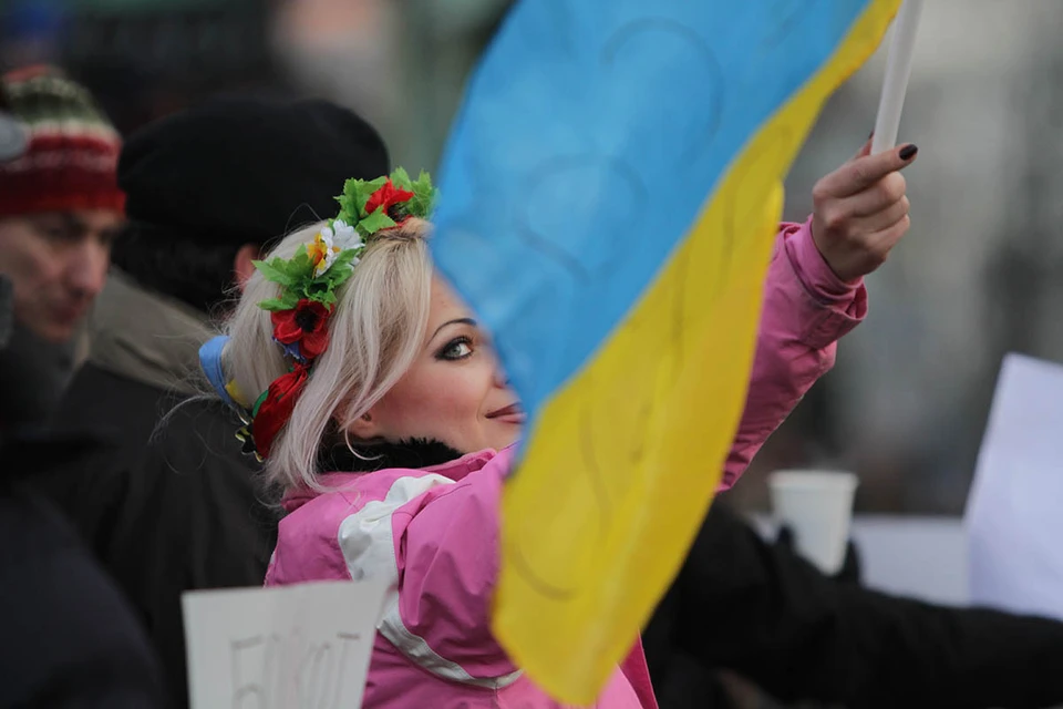 На Украине озвучили новые стратегии возвращения Крыма и Донбасса