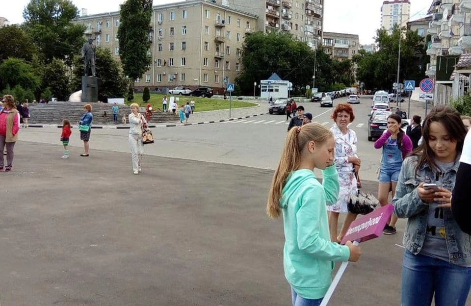 Проехать по площади Гагарина теперь нельзя