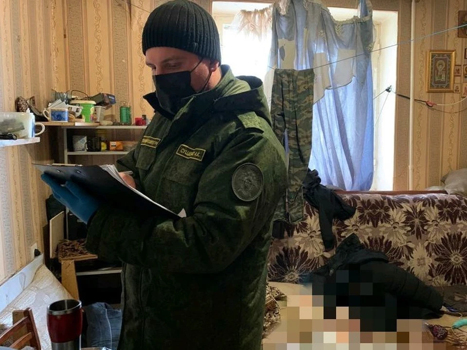 Следователи проверяют обстоятельства гибели 32-летнего мужчины