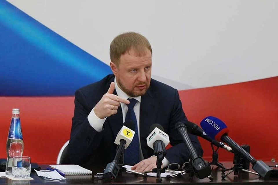 Губернатор подчеркнул, что пути решения транспортной проблемы ищутся