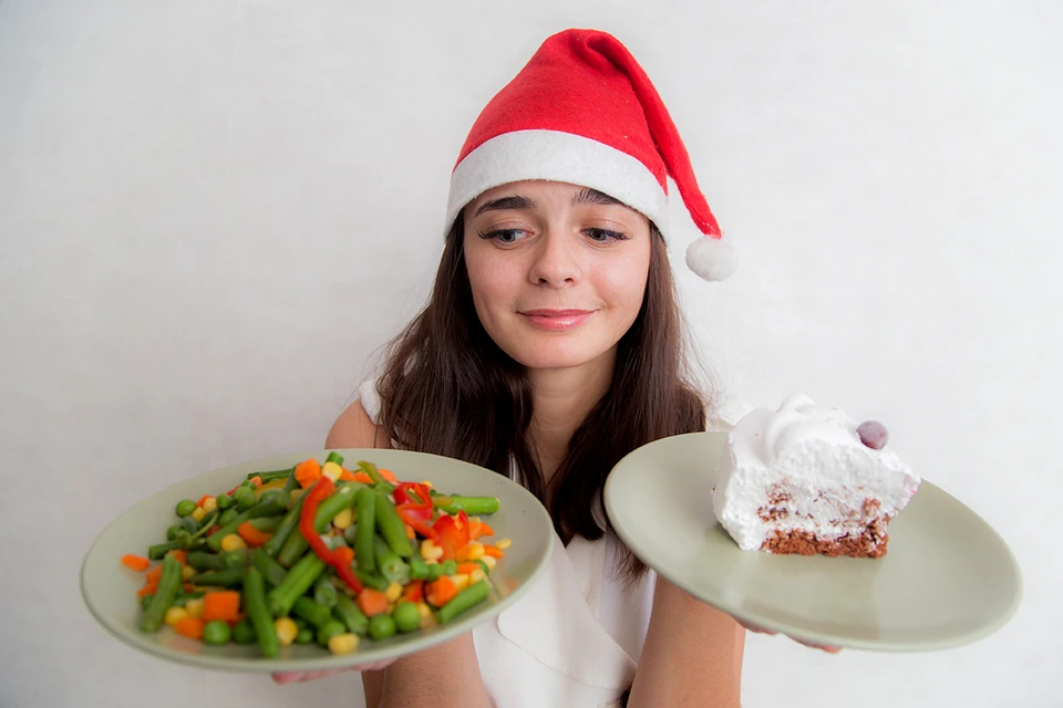Диетолог назвала самые вредные продукты на новогоднем столе
