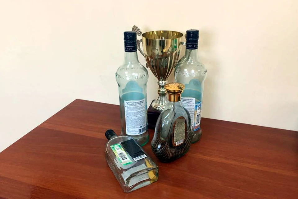 Конфликт произошел в баре.