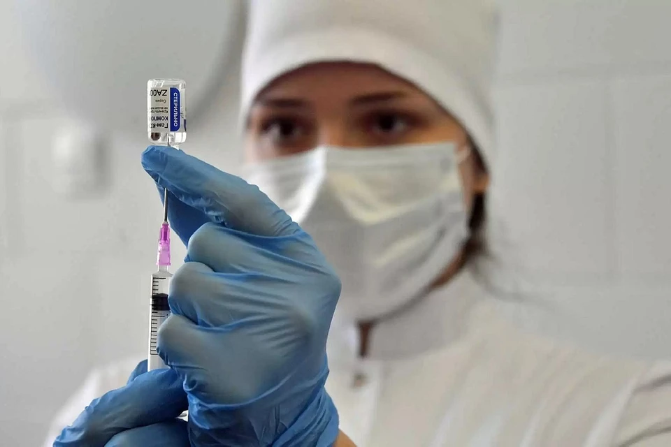 В Новосибирском центре «Вектор» продолжаются испытания вакцины от коронавируса.