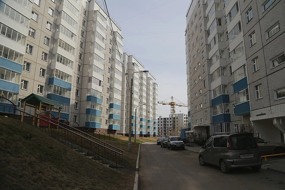 В Хакасии на чиновников, не обеспечивших жильем сирот, завели дело