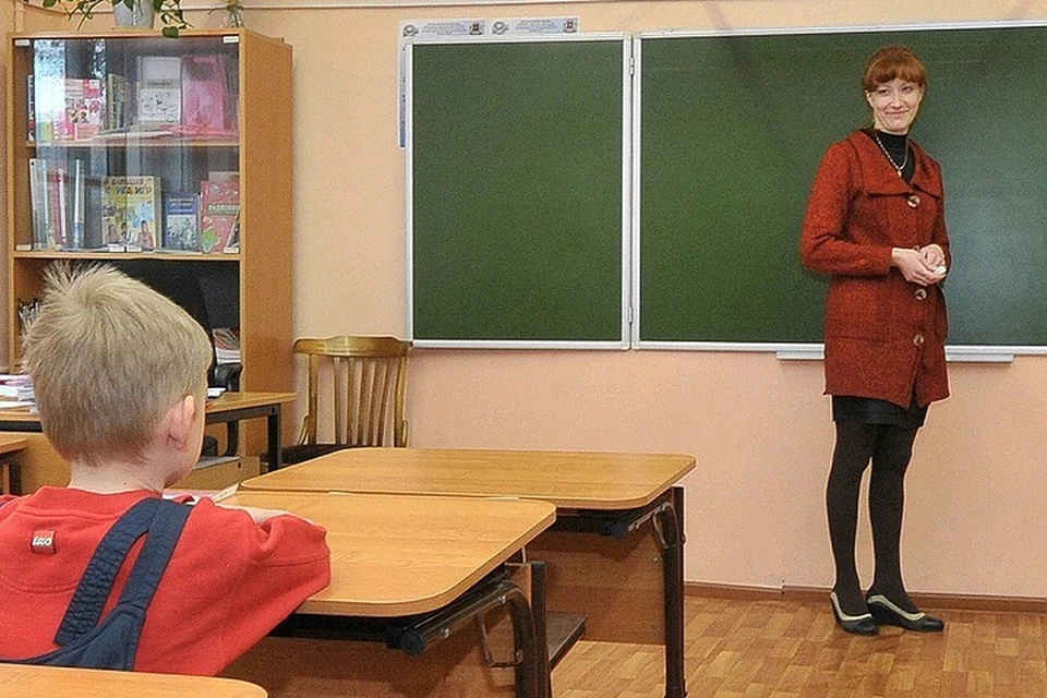 На данный момент в Татарстане нет классов на так называемом разобщении из-за инфекции, обучение в школах идет в очной форме.