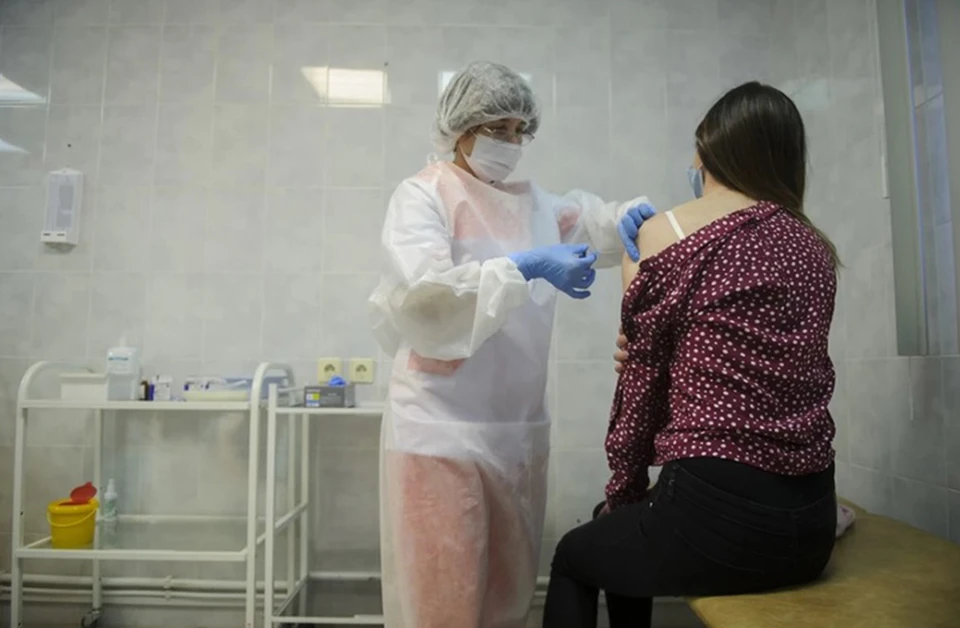 Как сделать прививку от коронавируса в Нижнем Новгороде: нужен ли анализ на антитела и можно ли делать переболевшим.