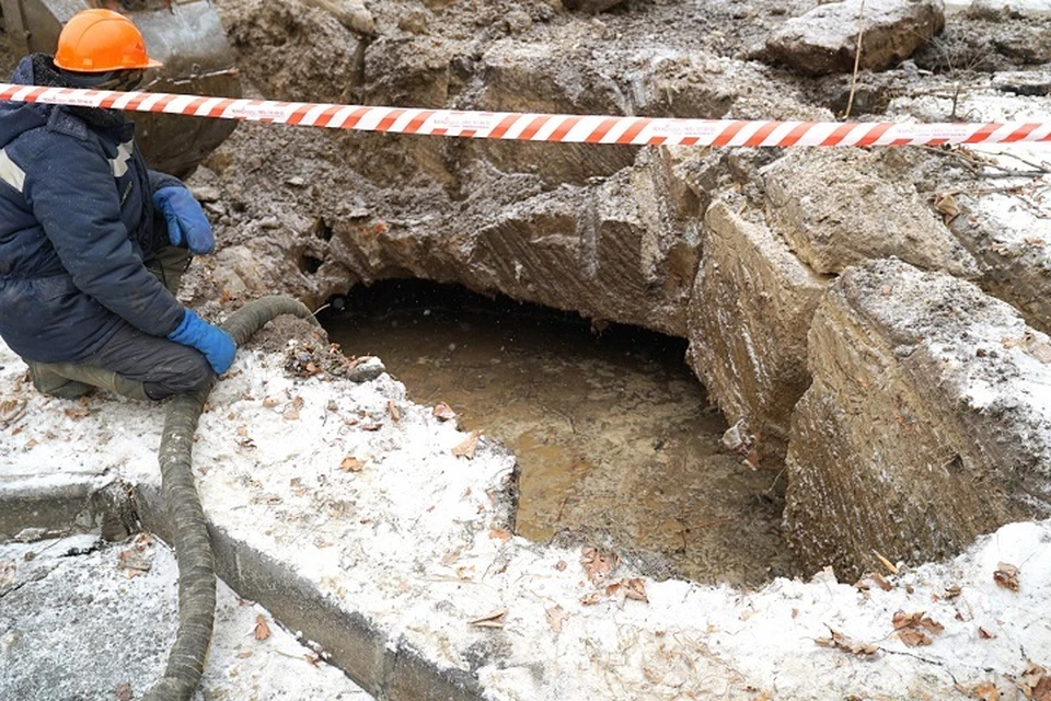 На улицах Белорусской и Вологодской отключили холодную воду