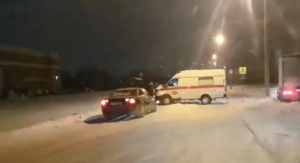 В этой аварии обошлось без пострадавших.