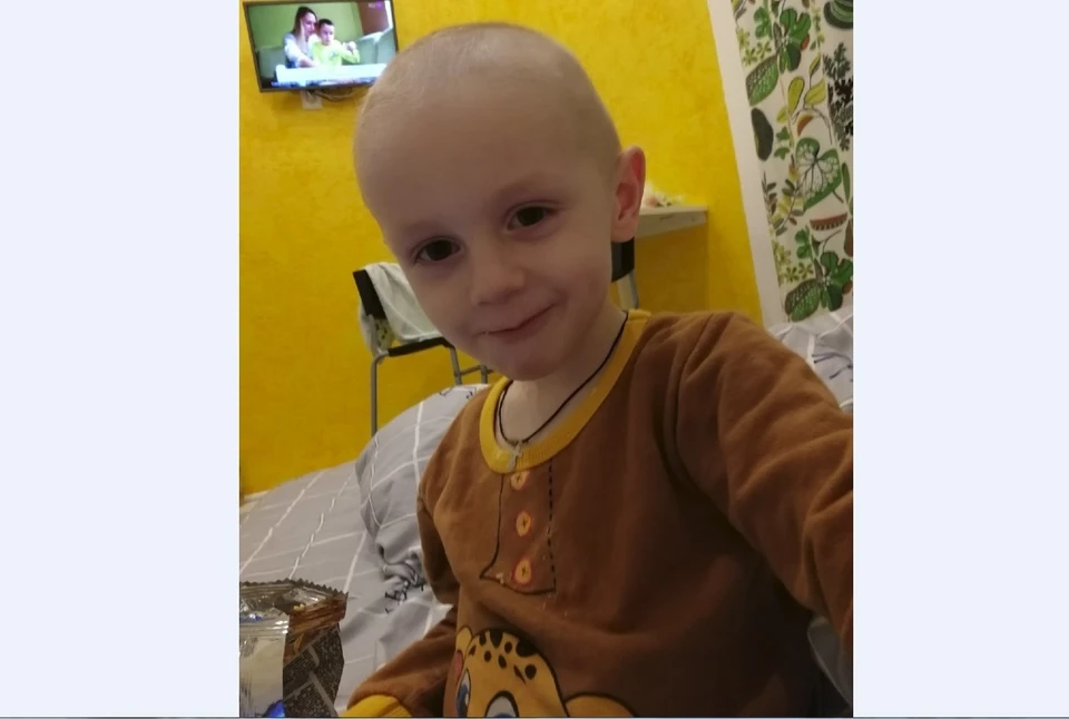 Двухлетний Егор нуждается в помощи