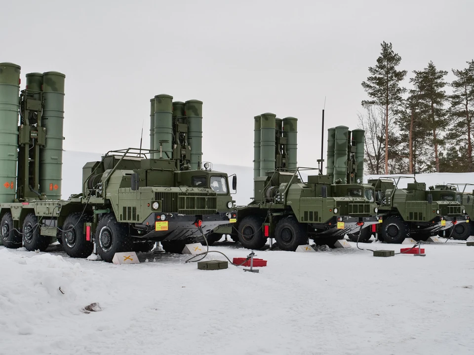 С-400 "Триумф" заступили на боевое дежурство в Самарской области