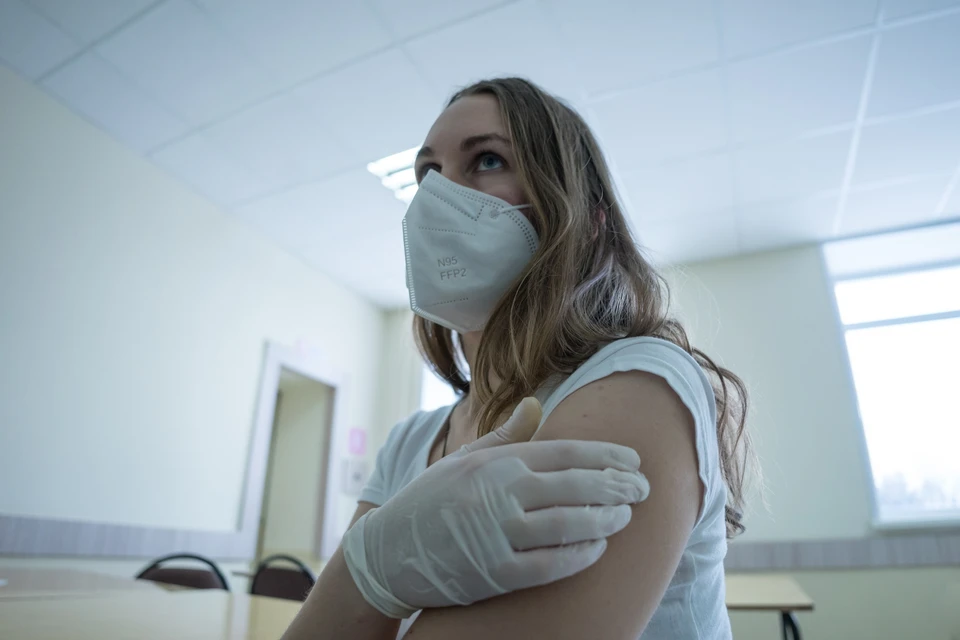 Корреспонденты "КП-Орел" прошли вакцинацию в городской поликлинике и районной больнице