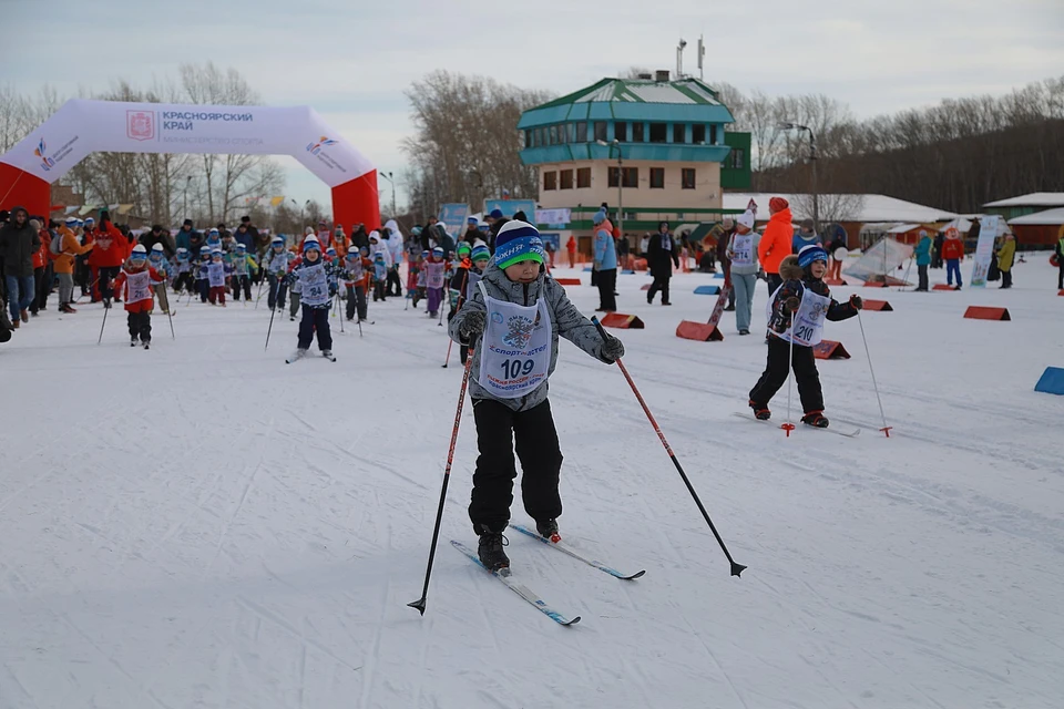В Красноярске из-за непогоды отменили детский фестиваль «На лыжи!»