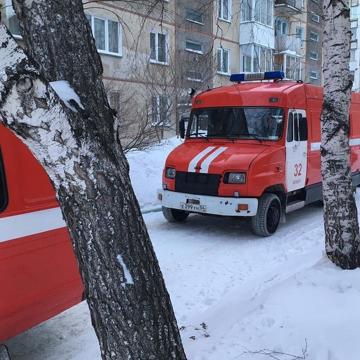 Пожар на улице 9-й Гвардейской дивизии 25 февраля 2021 года: погиб мужчина  - KP.RU