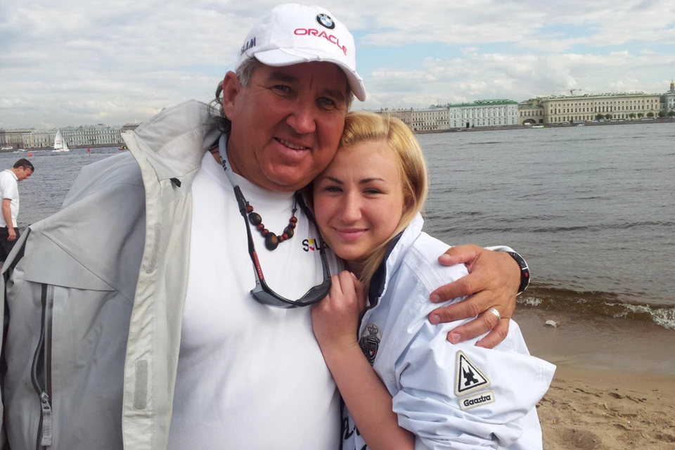 Анна Сахарова с отцом Юрием Фирсовым