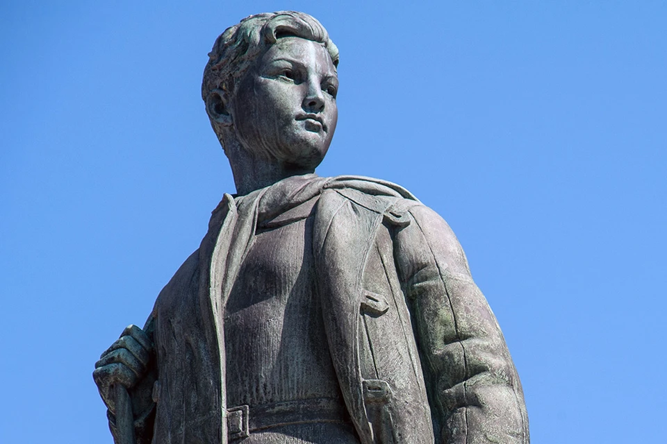 Памятник герою Советского Союза Зое Космодемьянской в Тамбове. Фото: Zuma/TACC