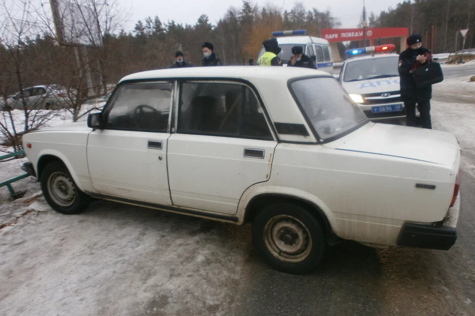 Угонщика поймали во дворах