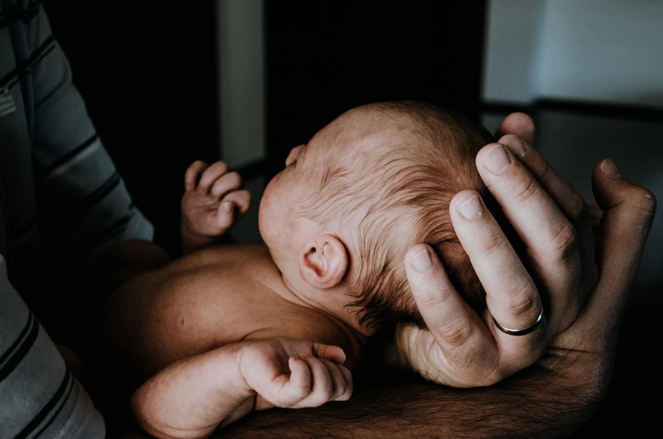 Мама мальчика в это время находилась в гостях. Фото: unsplash.com
