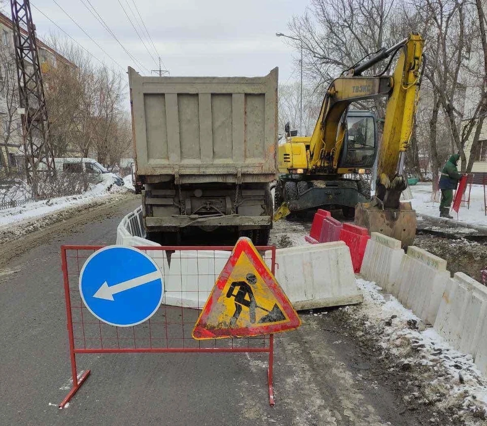 На улице Маркса в Тюмени заменят участок старого трубопровода.