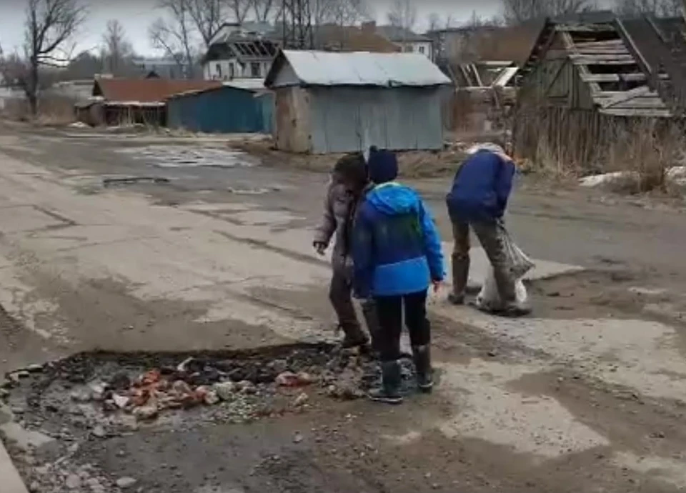 Фото: скриншот видео, опубликованного в сообществе "Белые Берега".