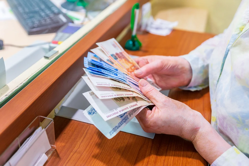 По состоянию на 1 января 2021 года, средний размер пенсий в целом по стране составил 15 744 рубля.