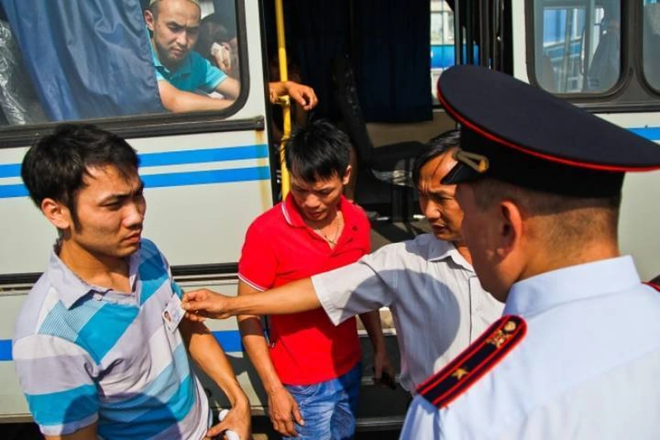 Полицейские Кирова провели операцию по выявлению нелегальных мигрантов.