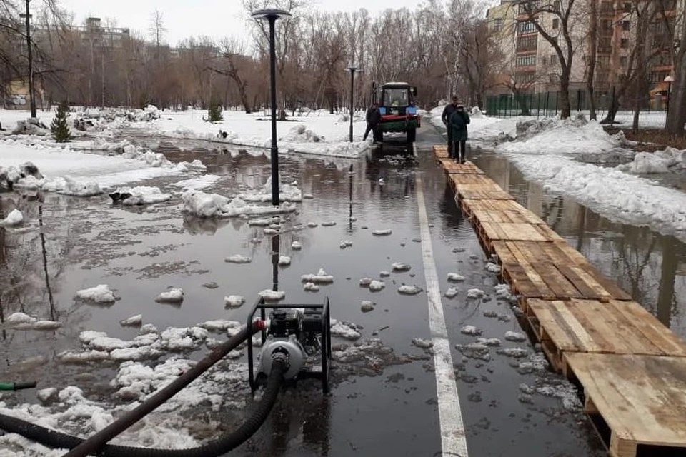 Паводок в парке. Фото со страницы Владислава Вакаева в Facebook