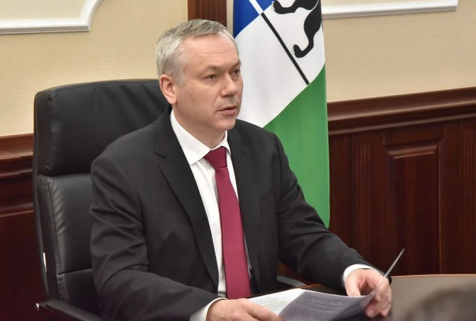 Губернатор Андрей Травников на личном приеме рассмотрел обращения сибиряков. Фото: Правительство Новосибирской области