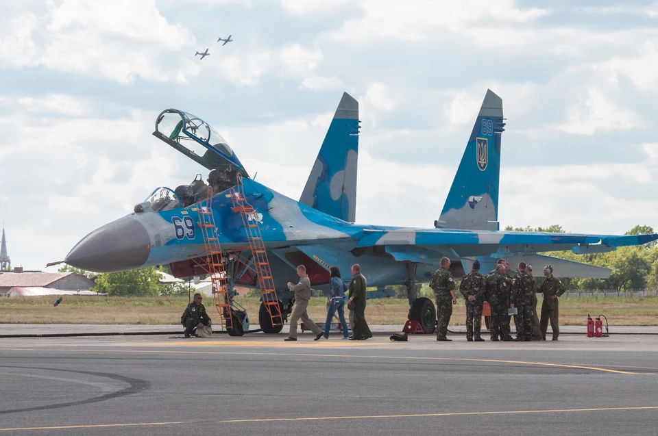 Большая часть авиационной техники на Украине была либо распродана, либо утилизирована.