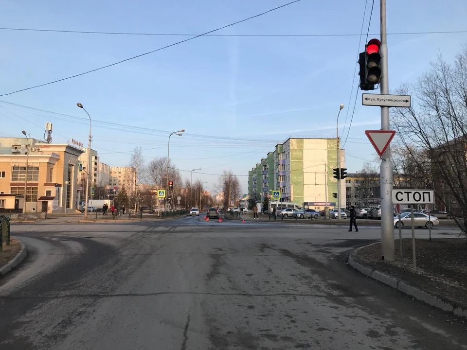 В Сургуте женщина сбила девочку, перебегавшую дорогу на красный Фото: ГИБДД России