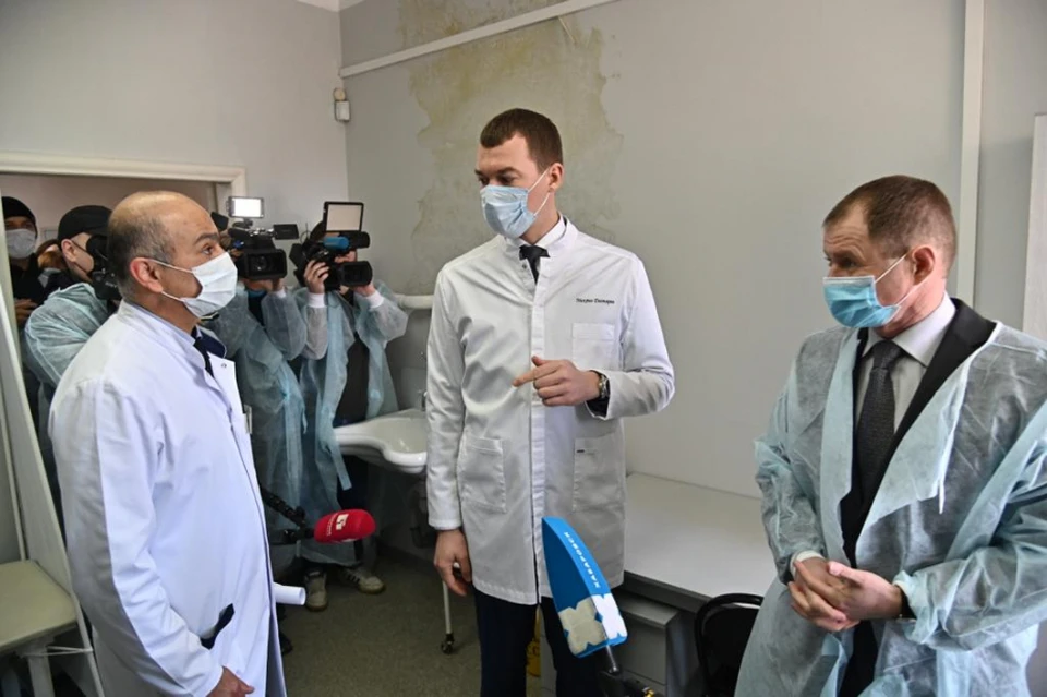 Михаил Дегтярев во время поездки за день решил несколько проблем Вяземского района