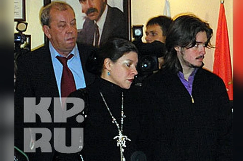 Вдову убитого вице-губернатора Петербурга Михаила Маневича хотят обанкротить.