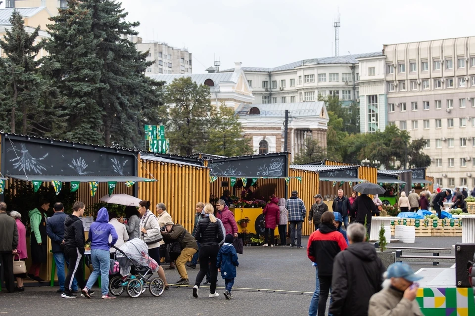 Базара на площади Революции в этом году не будет.