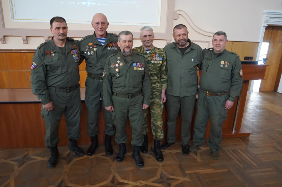 Рядом с нами живые легенды - бойцы, которые вышли на защиту Донбасса в 2014 году