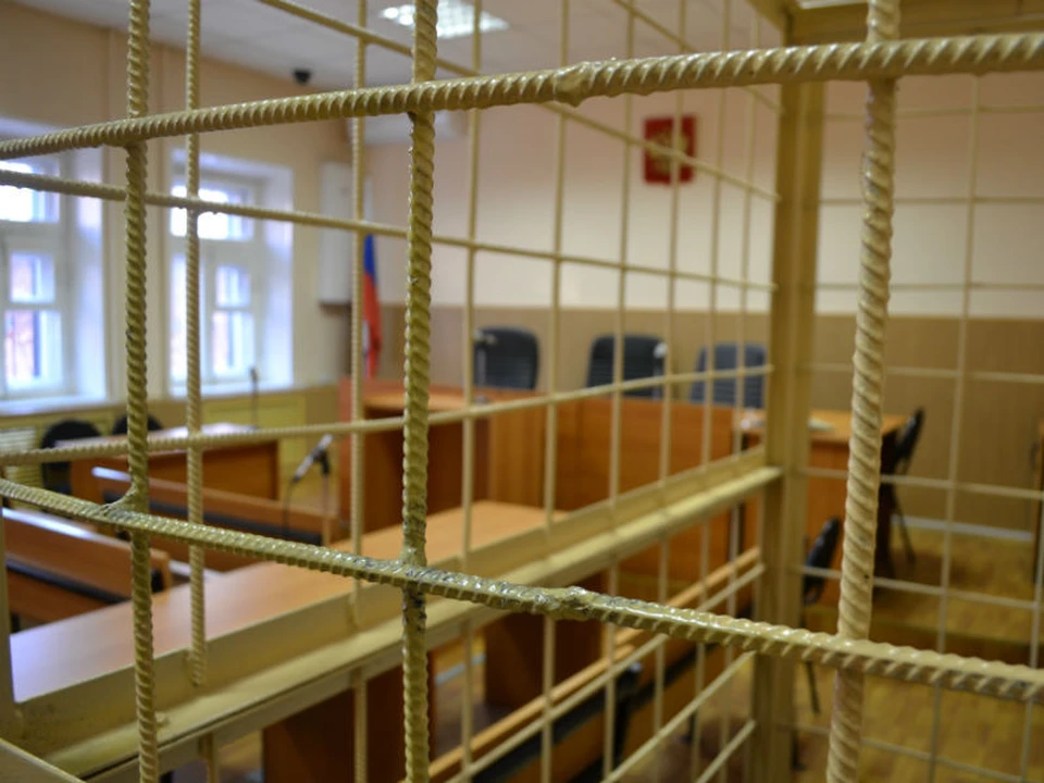 36-летнему уроженцу Оренбургской области грозит от 6 до 15 лет лишения свободы.