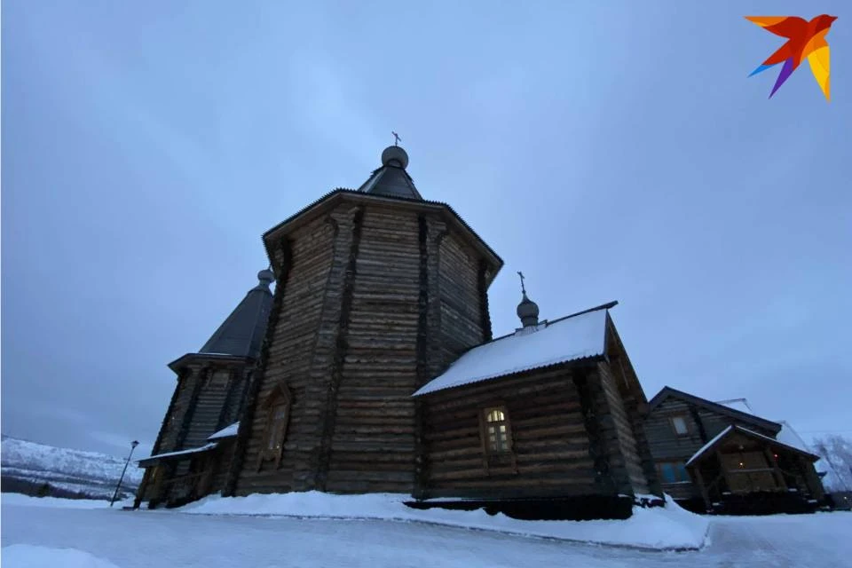 28 апреля, в страстную седмицу, глава епархии возглавит Литургию Преждеосвященных Даров в Свято-Троицкой церкви Феодоритова Кольского мужского монастыря в Мурманске.