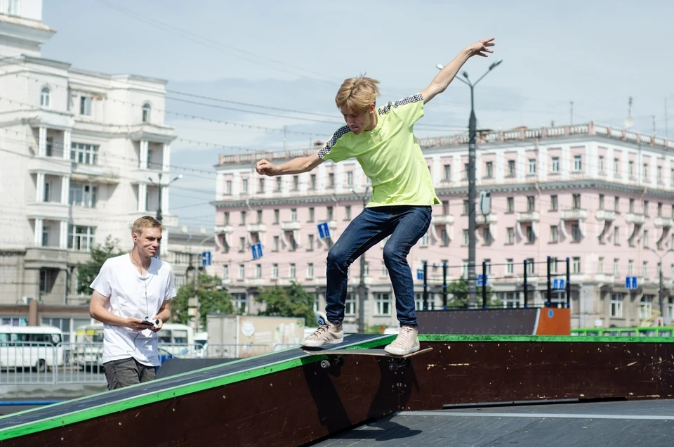 В скейт-парке молодежь будет тренироваться и соревноваться. Фото: Федерация скейтбординга Челябинской области.