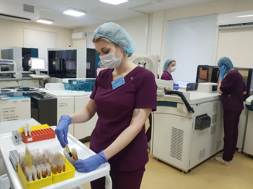 За прошедшие 24 часа в лабораториях проверили 977 анализов