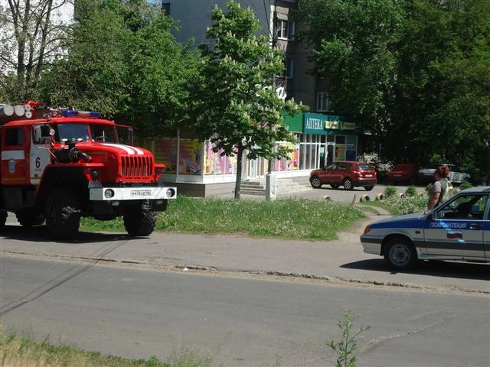 Пожар тушили 17 человек, шесть единиц техники