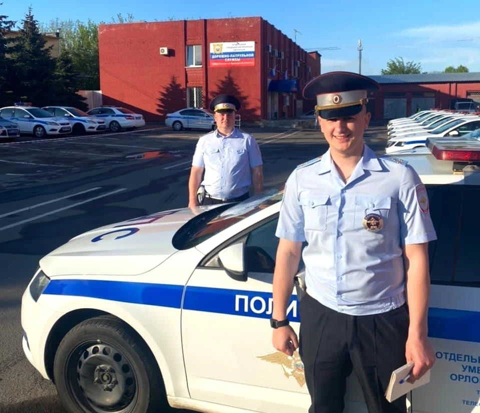 Инспекторы ДПС помогли водителю, которому стало плохо в дороге