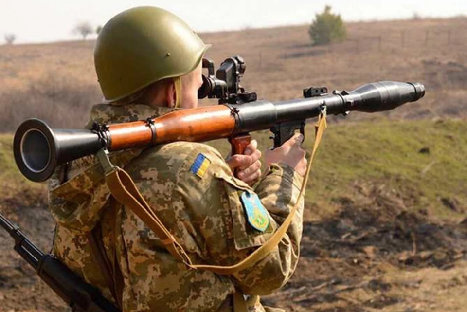 Украинские военные вели огонь по Золотому-5 и Желобку. Фото: штаб ООС