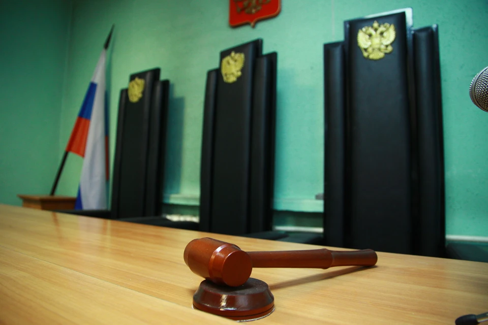 В Иркутской области оштрафуют разместившего оскорбительную надпись на своей машине водителя