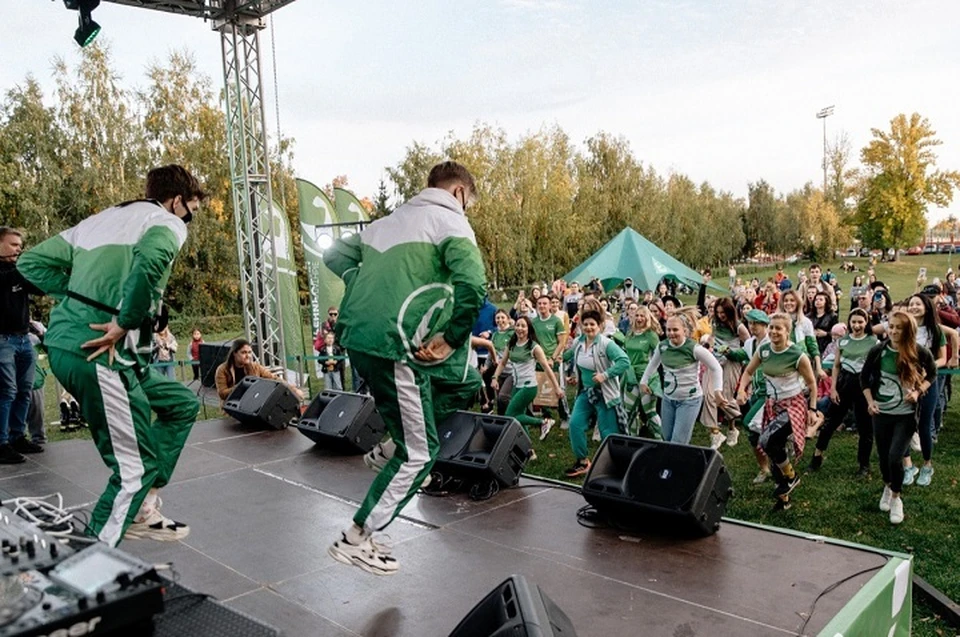Открой 7 группу. Спортивные массовые проекты в Казани зеленый фитнес.
