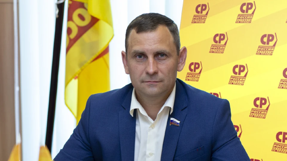 Глава регионального отделения партии «СПРАВЕДЛИВАЯ РОССИЯ – ЗА ПРАВДУ» Сергей Гребенщиков.