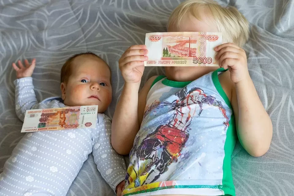 Собянин увеличил до 35 лет возраст молодых семей, получающих выплату при рождении ребёнка