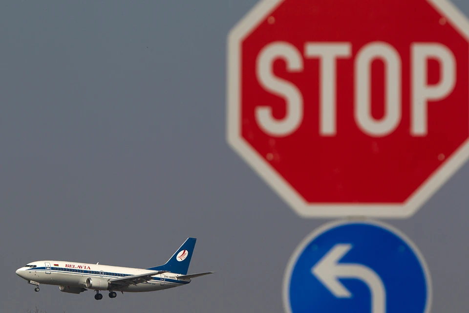 Теперь Belavia придется все рейсы совершать через территорию России – воздушное пространство остальных стран для компании закрыто.