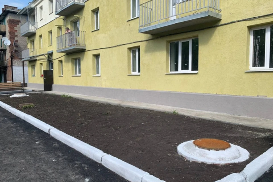 В Макеевке в Советском районе на совесть отремонтировали многоквартирный дом. Фото: Минстрой ДНР