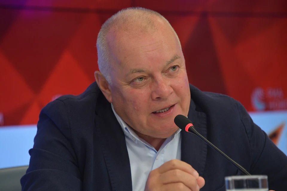 Дмитрий Киселев призвал Белоруссию сделать выбор