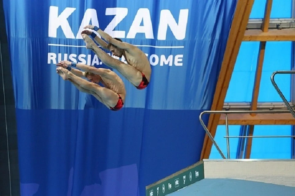 Путевки на Игры были распределены, исходя из результатов чемпионата России по прыжкам в воду, который в эти дни проходит в Казани.